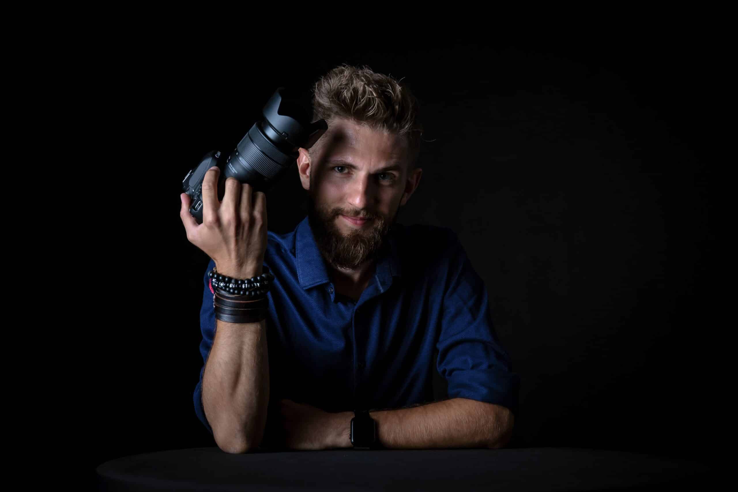 Marcin Goździeniak - ekspert fotografii i filmowiec w kursie fotografii online w KCE