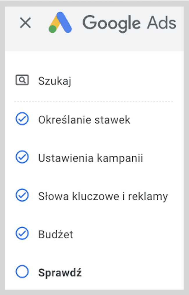 Zrzut pokazuje różne elementy konfiguracji kampanii, które wpływają na jej cenę i skuteczność (słowa kluczowe, lokalizacje, odbiorcy