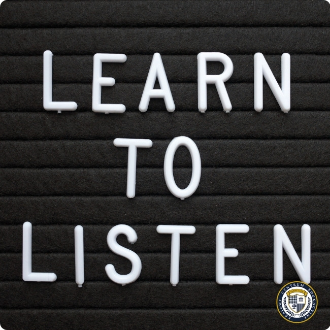 Napis po angielsku naucz się słuchać